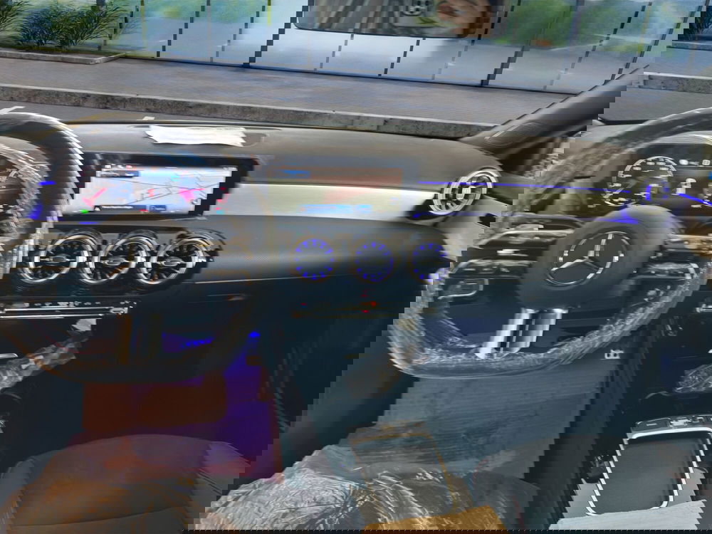 Mercedes-Benz Classe A nuova a Cosenza (14)