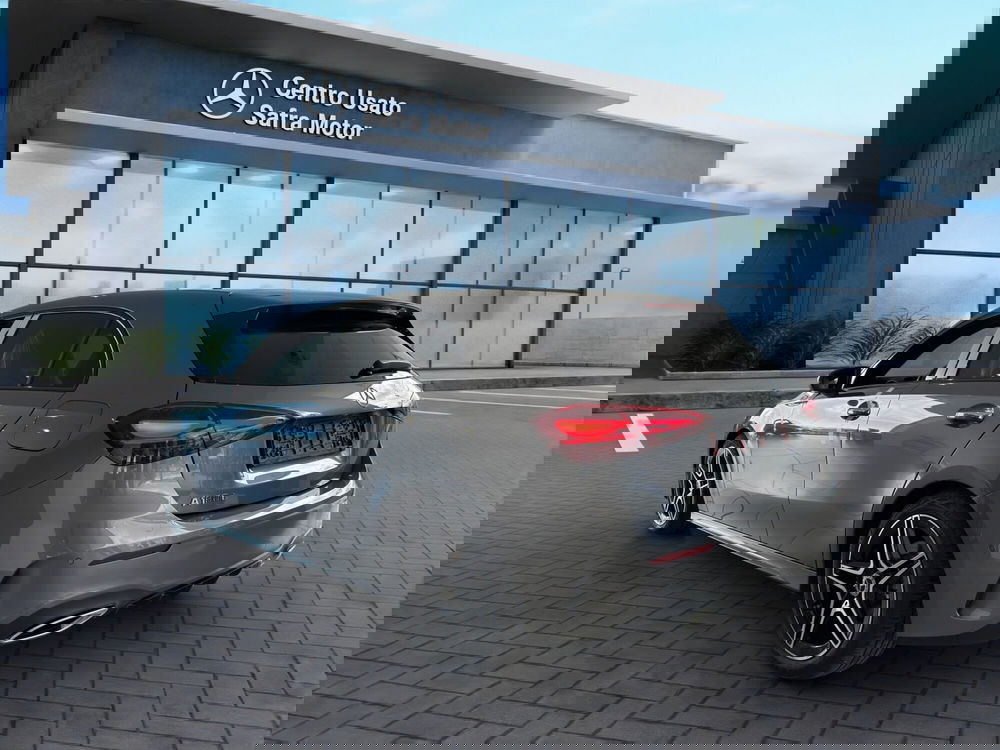 Mercedes-Benz Classe A nuova a Cosenza (2)