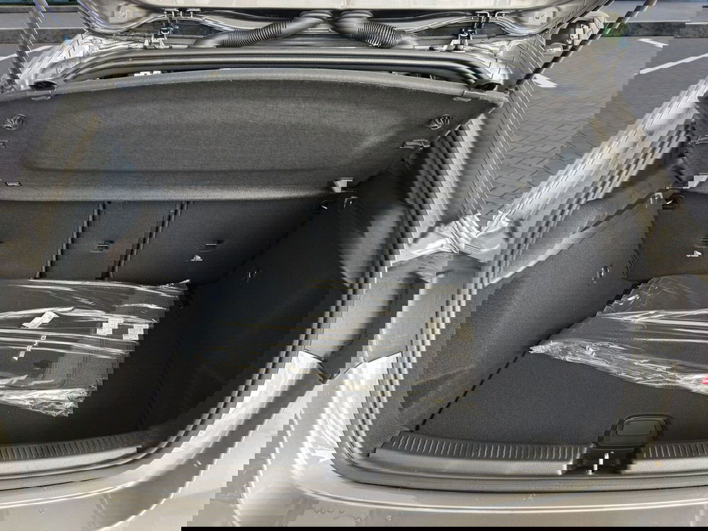 Mercedes-Benz Classe A nuova a Cosenza (20)