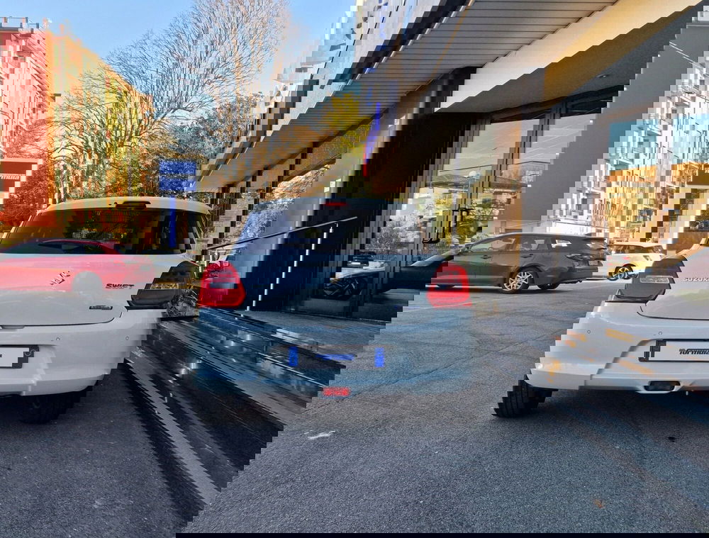 Suzuki Swift usata a Milano (5)