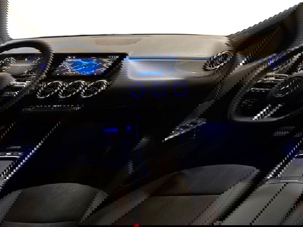 Mercedes-Benz Classe B nuova a Rimini (10)