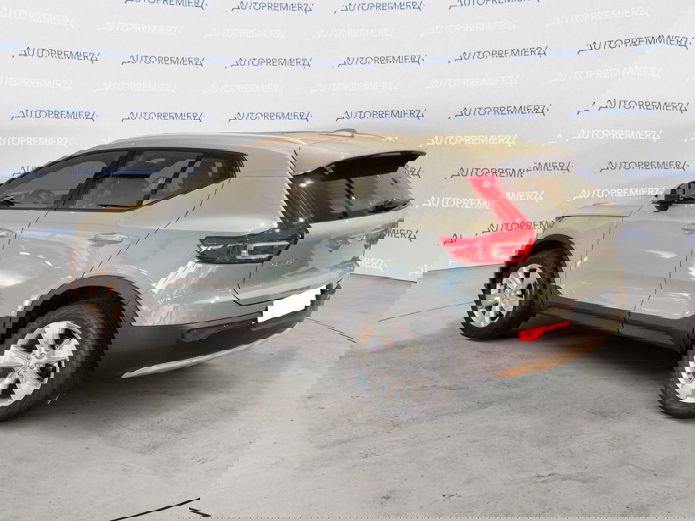 Volvo XC40 nuova a Como (4)