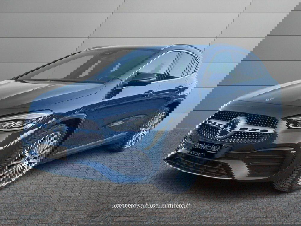 Mercedes-Benz GLA SUV usata a Macerata