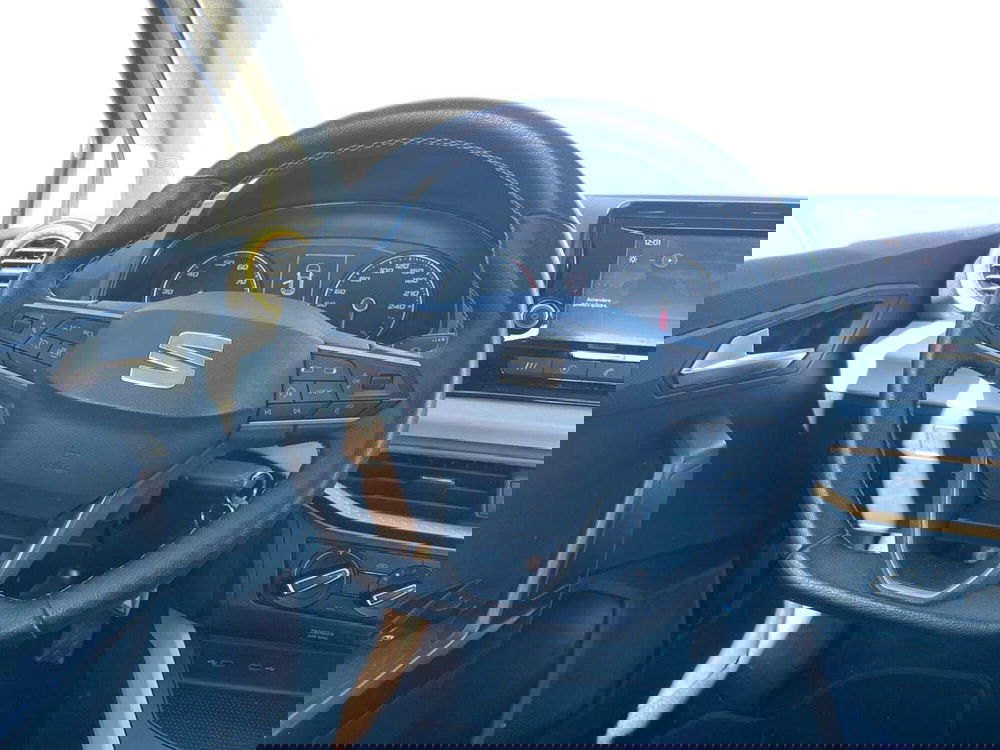 SEAT Arona usata a Siena (13)