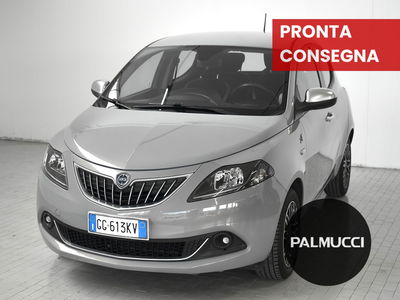Lancia Ypsilon 1.0 FireFly 5 porte S&amp;S Hybrid Ecochic A. Ferretti del 2022 usata a Prato