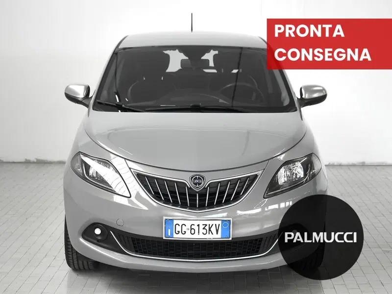 Lancia Ypsilon usata a Prato (2)