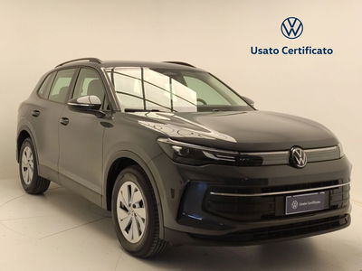 Volkswagen Tiguan Allspace 2.0 tdi Life 150cv dsg del 2024 usata a Pratola Serra