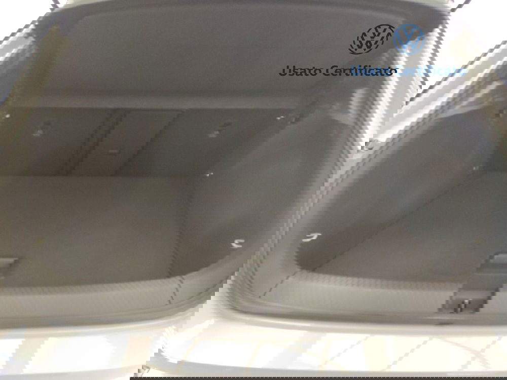 Volkswagen T-Roc usata a Avellino (13)