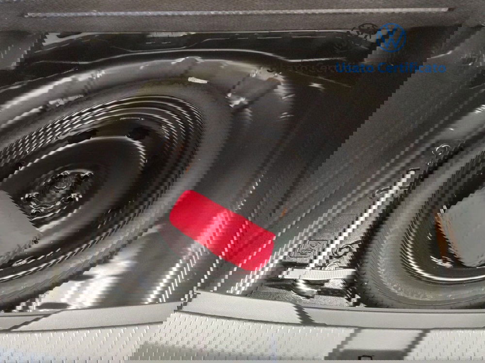 Volkswagen T-Roc usata a Avellino (13)