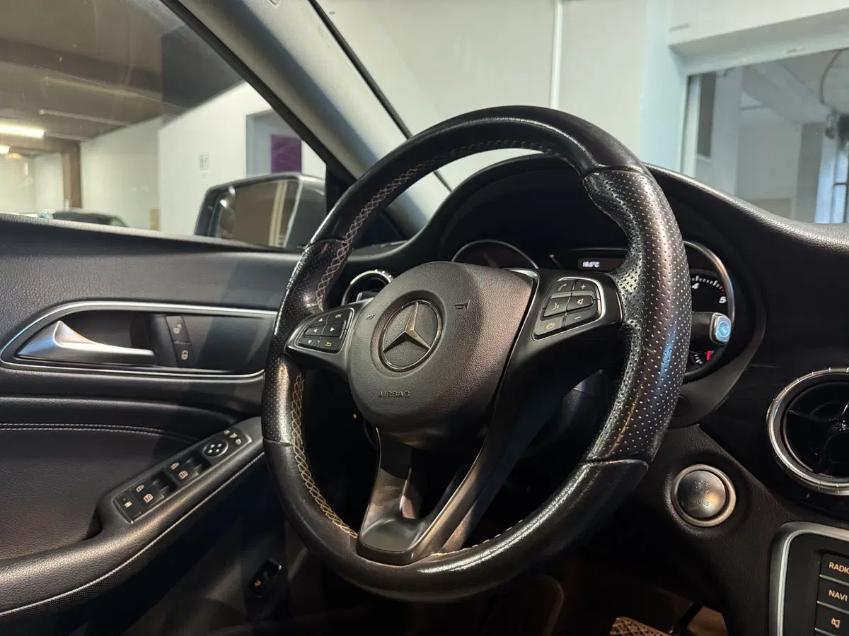 Mercedes-Benz CLA usata a Messina (14)