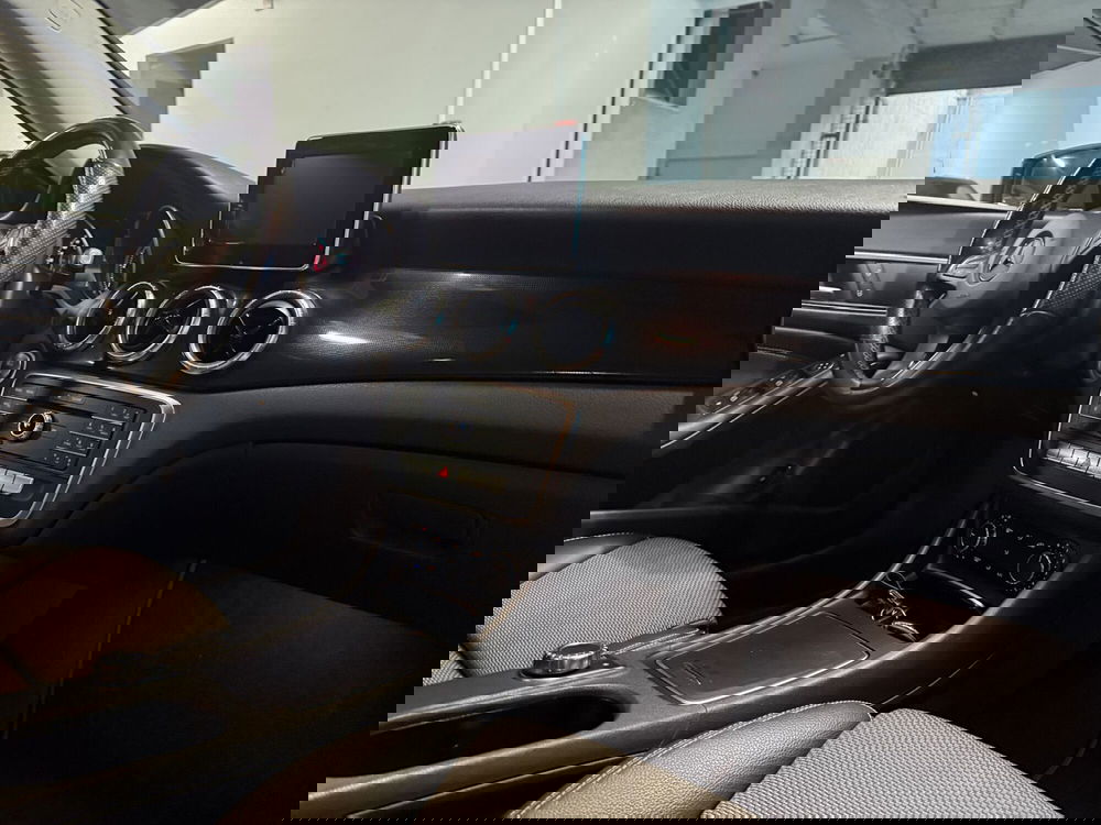 Mercedes-Benz CLA usata a Messina (9)