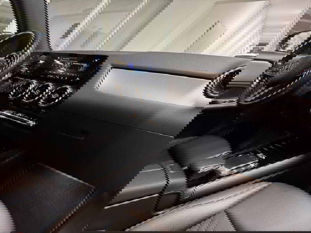 Mercedes-Benz GLA SUV usata a Messina (9)