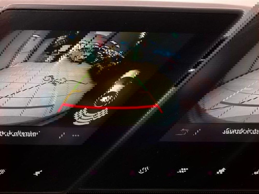 Renault Clio usata a Como (14)