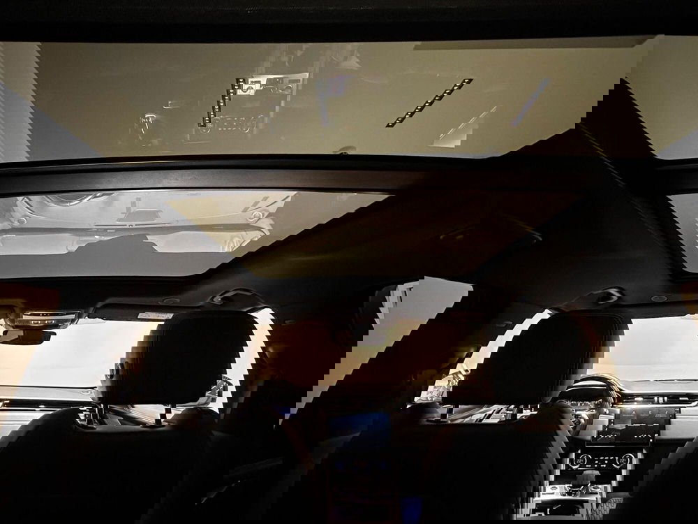 Jaguar F-Pace usata a Varese (11)