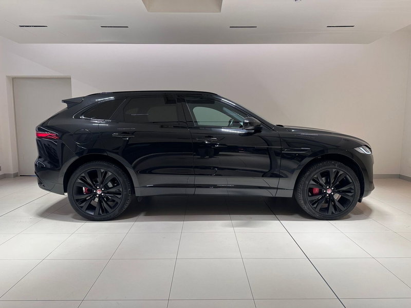 Jaguar F-Pace usata a Varese (6)