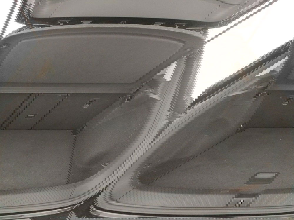 Volkswagen T-Roc usata a Napoli (18)