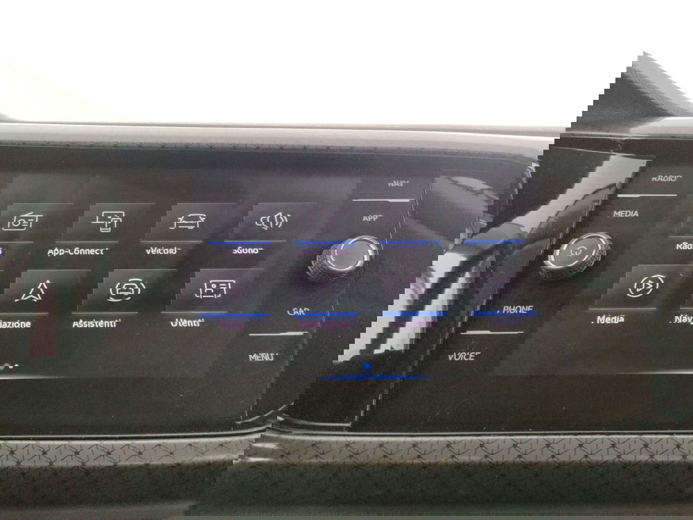 Volkswagen T-Cross usata a Napoli (14)