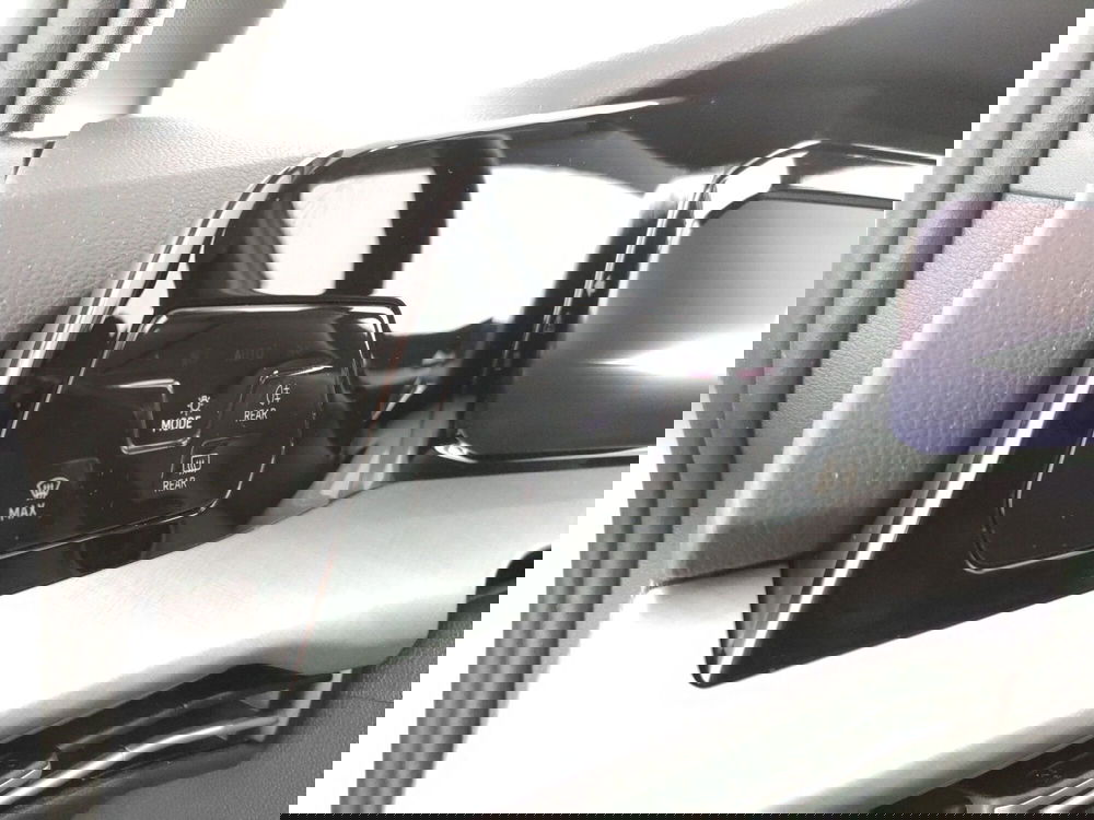 Volkswagen Golf usata a Napoli (11)