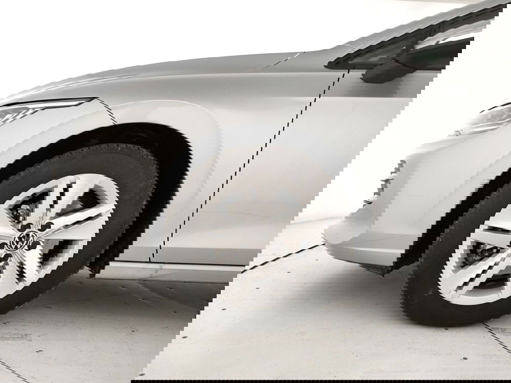 Volkswagen Golf usata a Napoli (5)