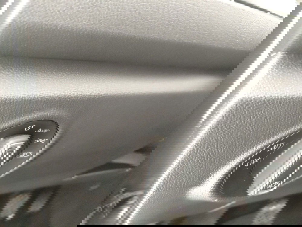 Volkswagen T-Roc usata a Napoli (11)