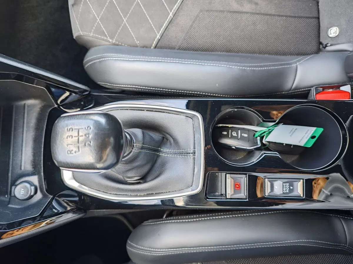 Peugeot 2008 usata a Parma (19)