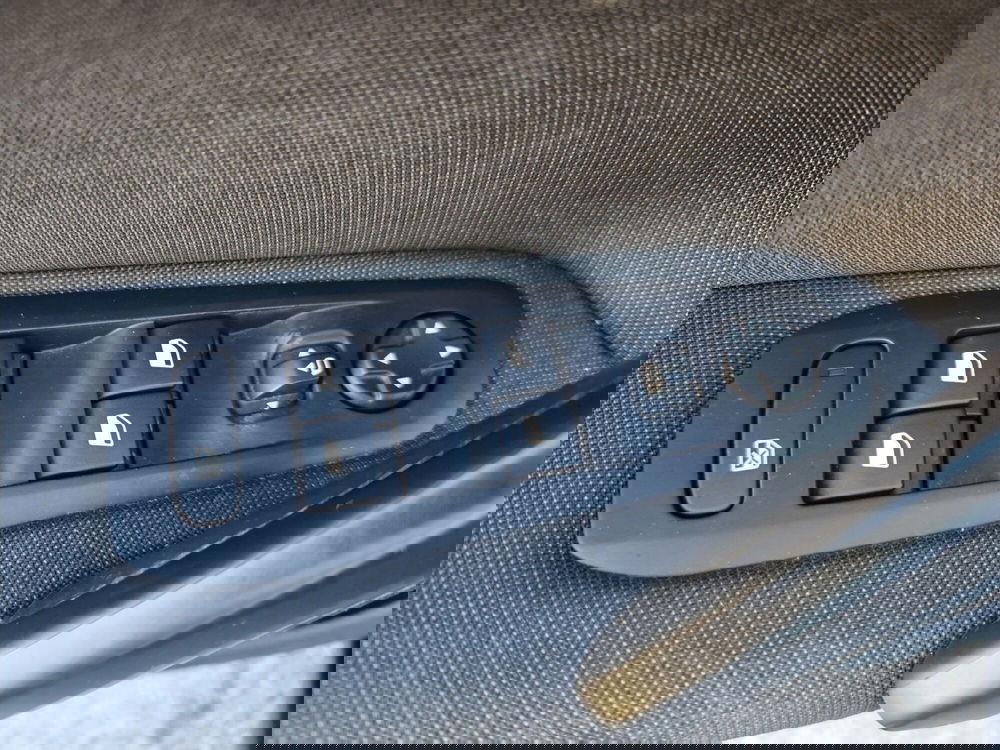 Peugeot 308 SW usata a Parma (19)