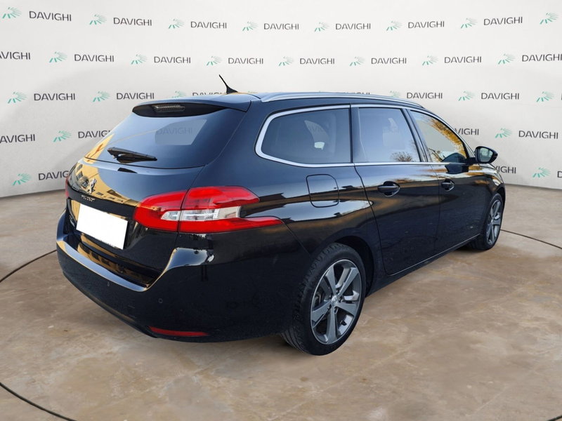 Peugeot 308 SW usata a Parma (5)