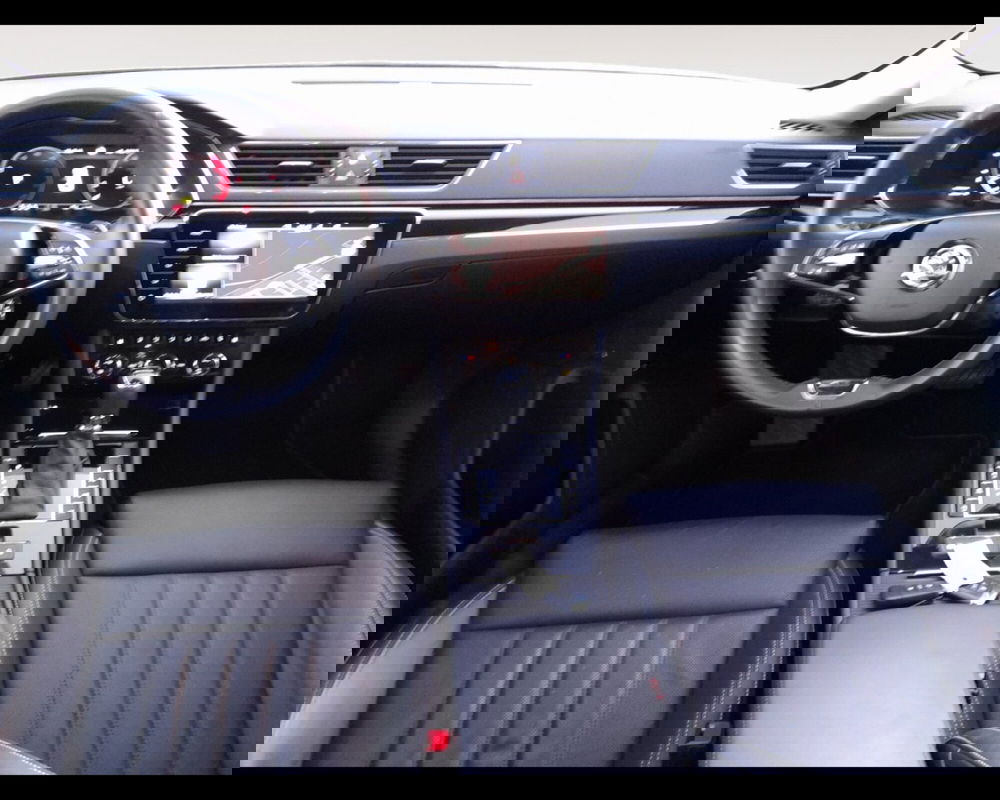 Skoda Superb Station Wagon usata a Ravenna (10)