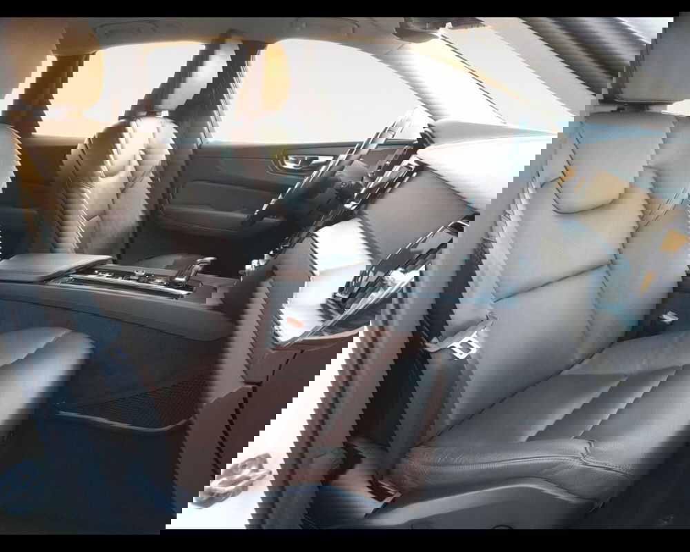 Volvo XC60 usata a Ravenna (15)