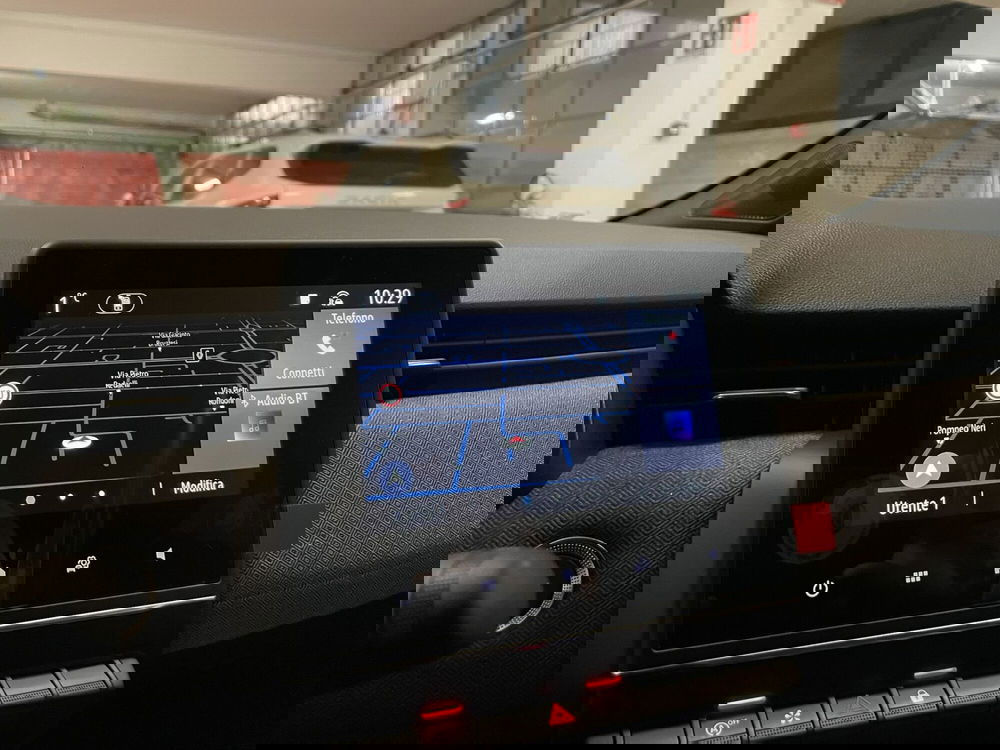 Renault Clio nuova a Milano (8)