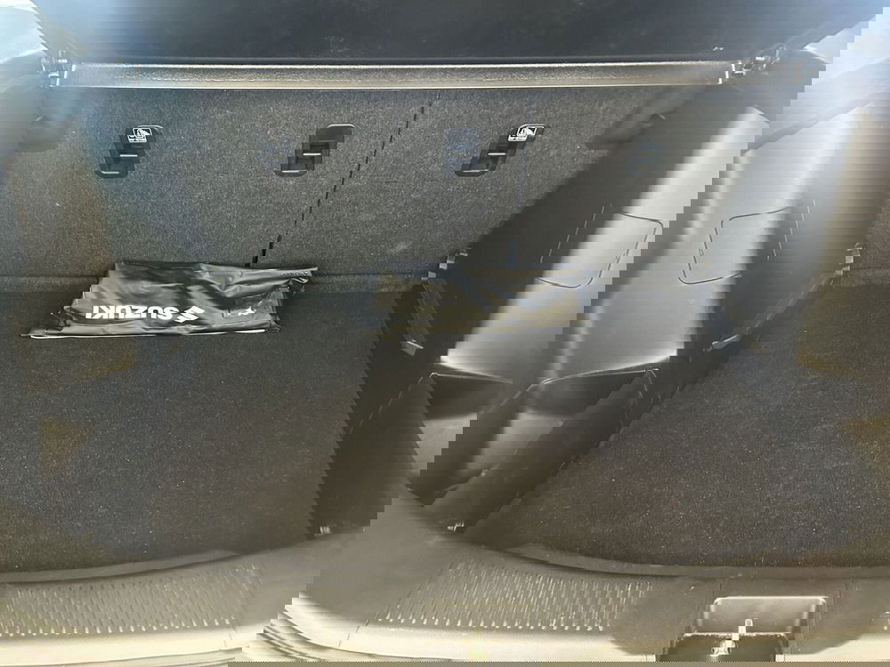 Suzuki S-Cross usata a Bari (17)