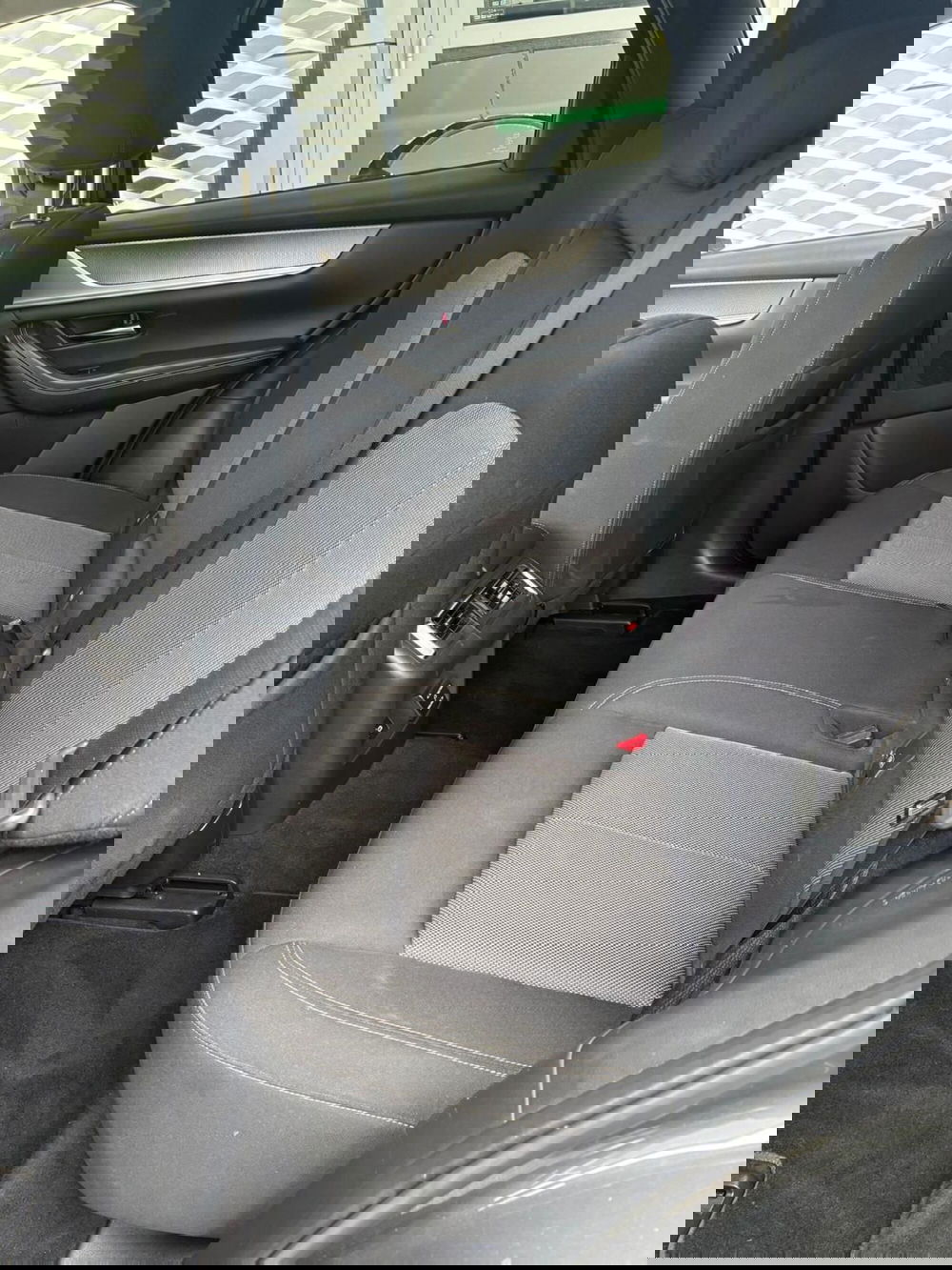 Mazda CX-60 usata a Frosinone (15)