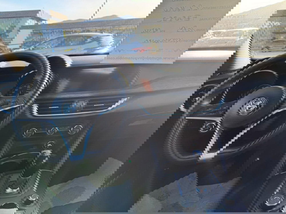 Alfa Romeo Stelvio usata a Frosinone (7)