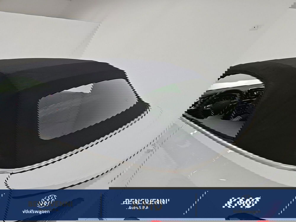 Volkswagen T-Roc Cabrio nuova a Catanzaro (10)