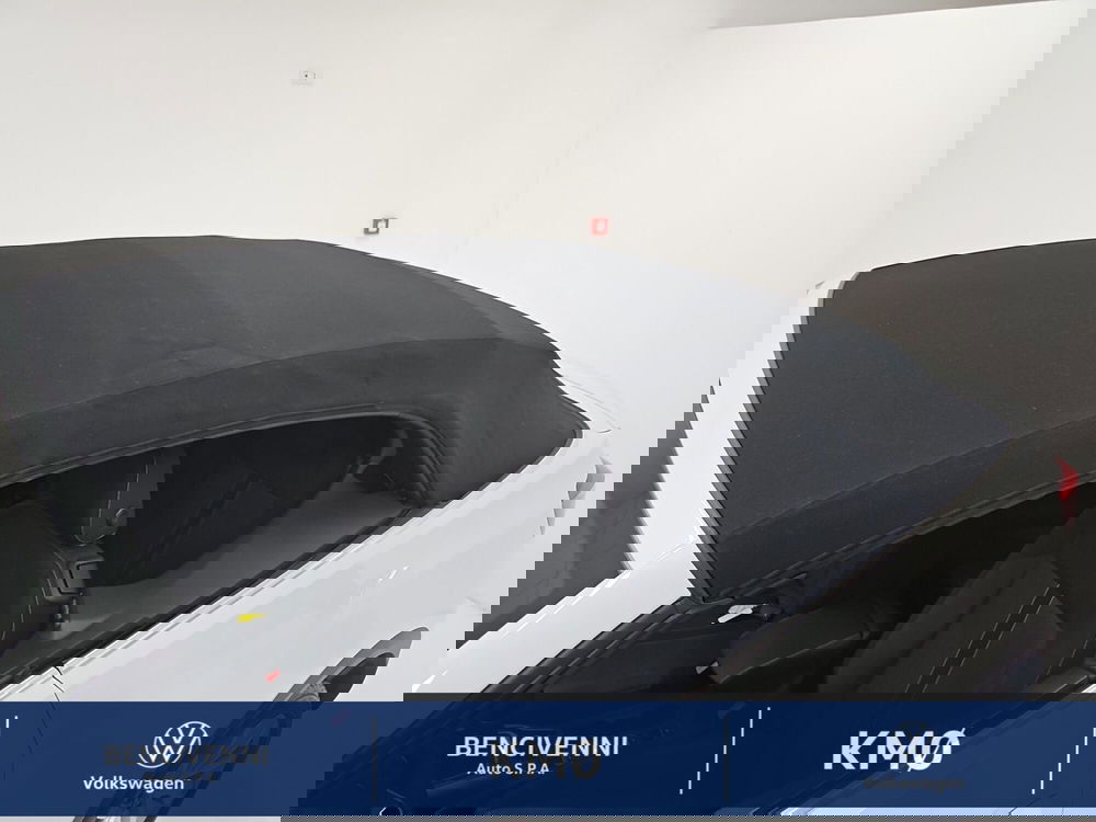 Volkswagen T-Roc Cabrio nuova a Catanzaro (12)