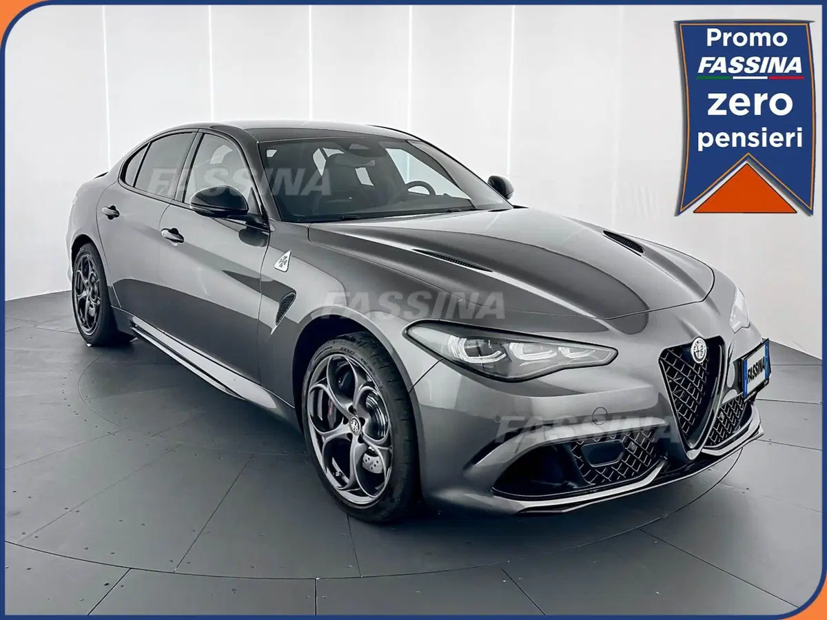 Alfa Romeo Giulia nuova a Milano
