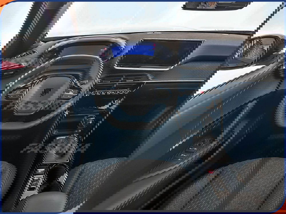 Peugeot 2008 nuova a Milano (10)