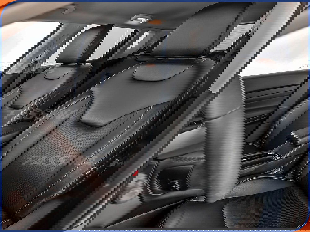 Jeep Compass usata a Milano (8)