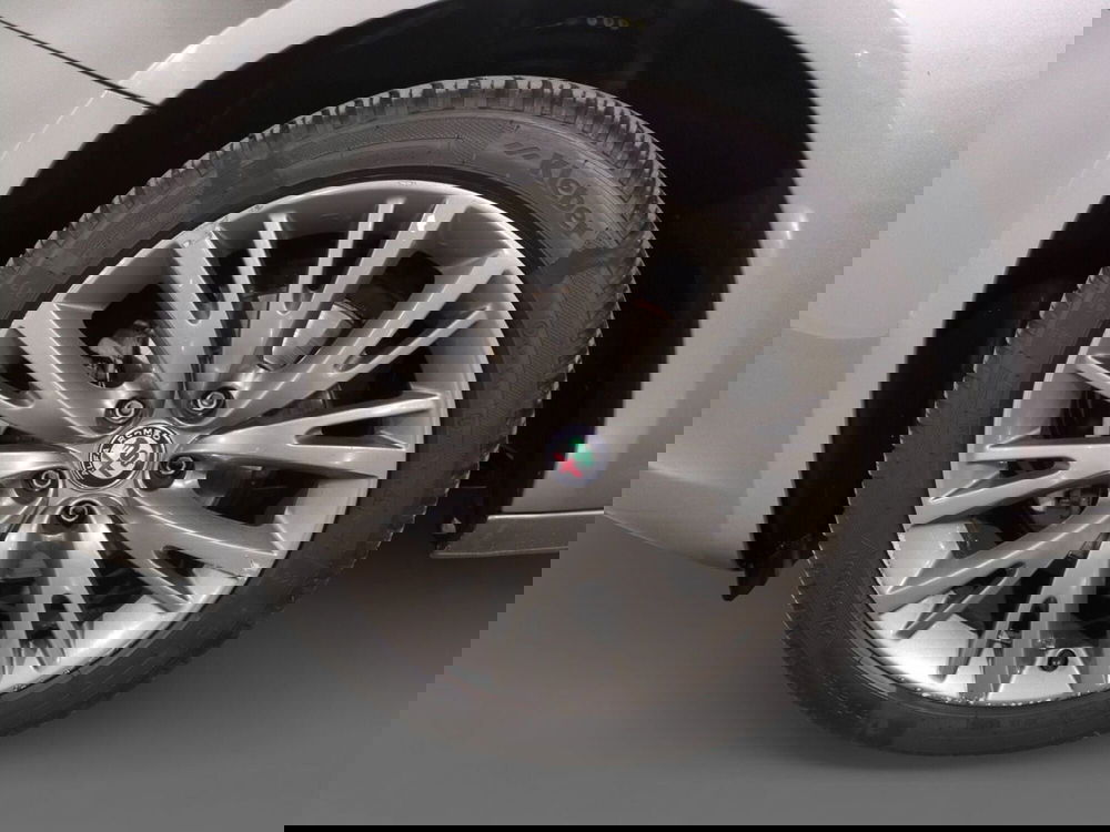 Alfa Romeo Giulietta usata a Agrigento (13)