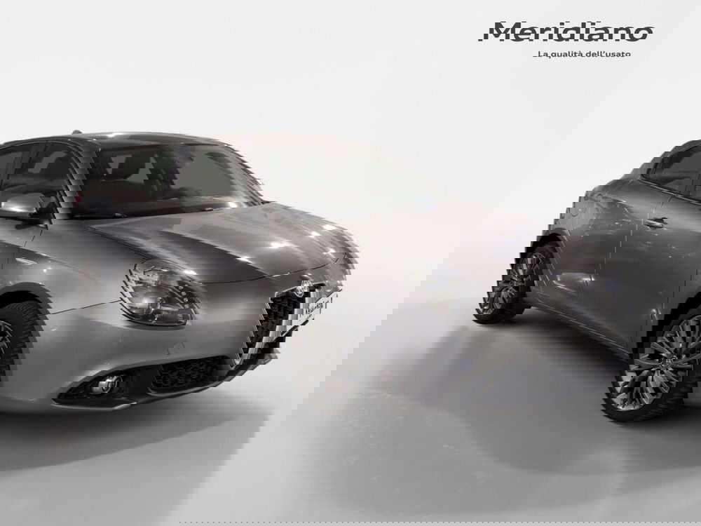 Alfa Romeo Giulietta usata a Agrigento (6)