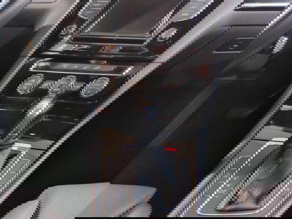 Volkswagen Golf usata a Agrigento (10)