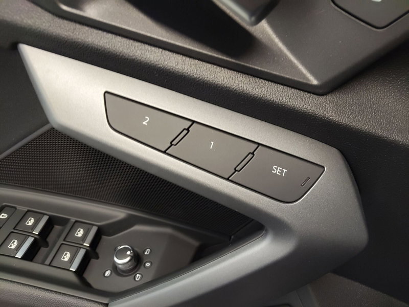 Audi A3 Sportback nuova a Modena (14)