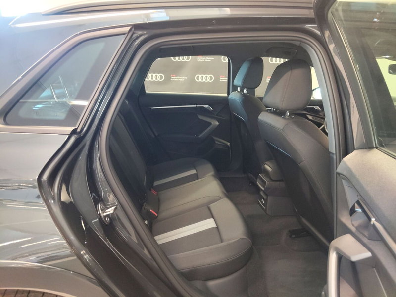 Audi A3 Sportback nuova a Modena (17)
