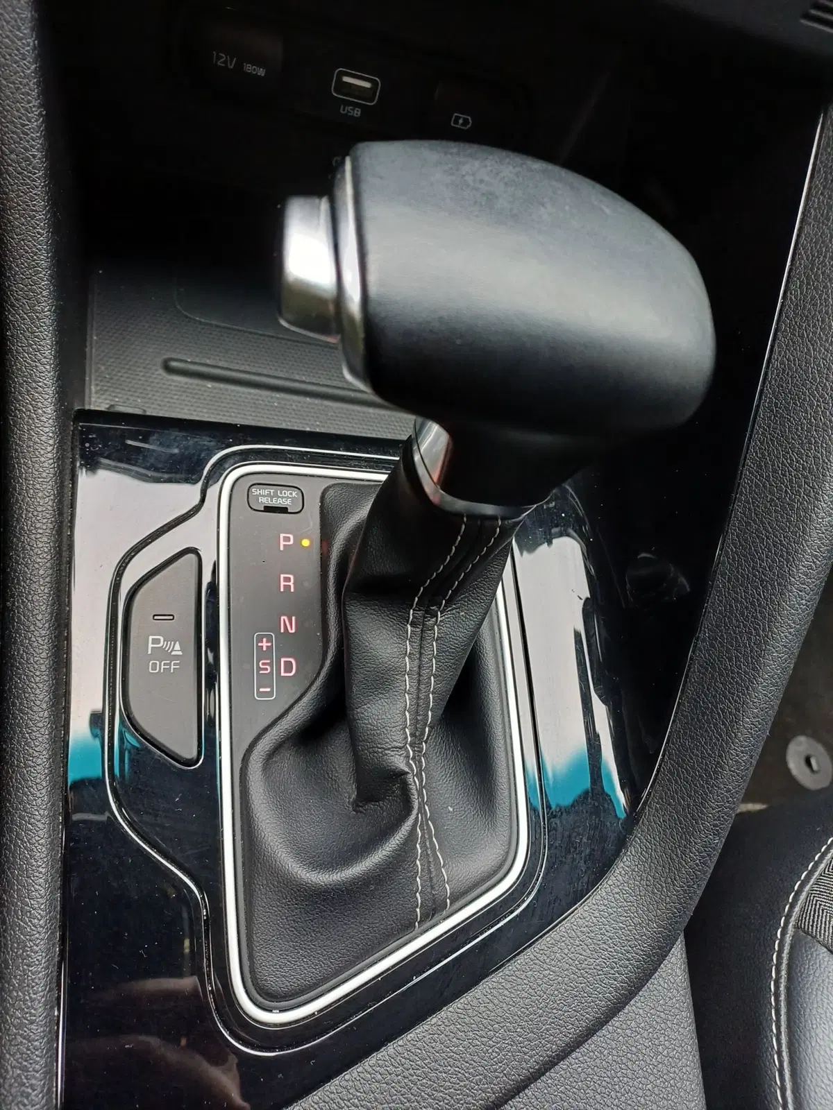 Kia Niro usata a Modena (12)