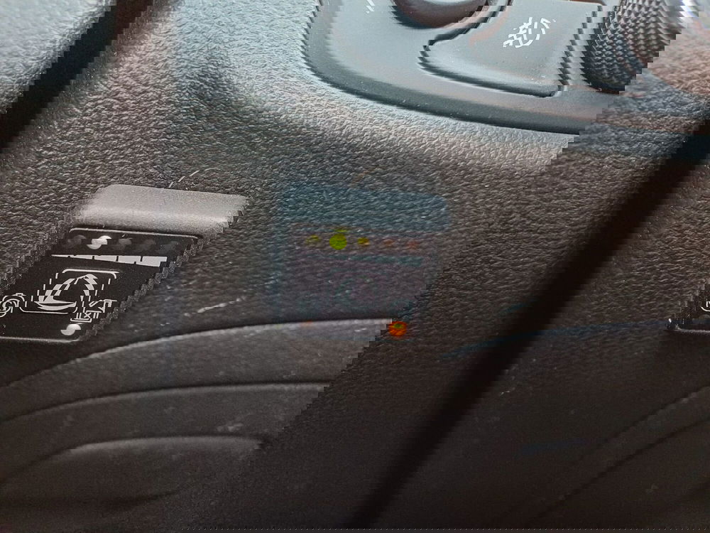 Opel Mokka usata a Modena (10)