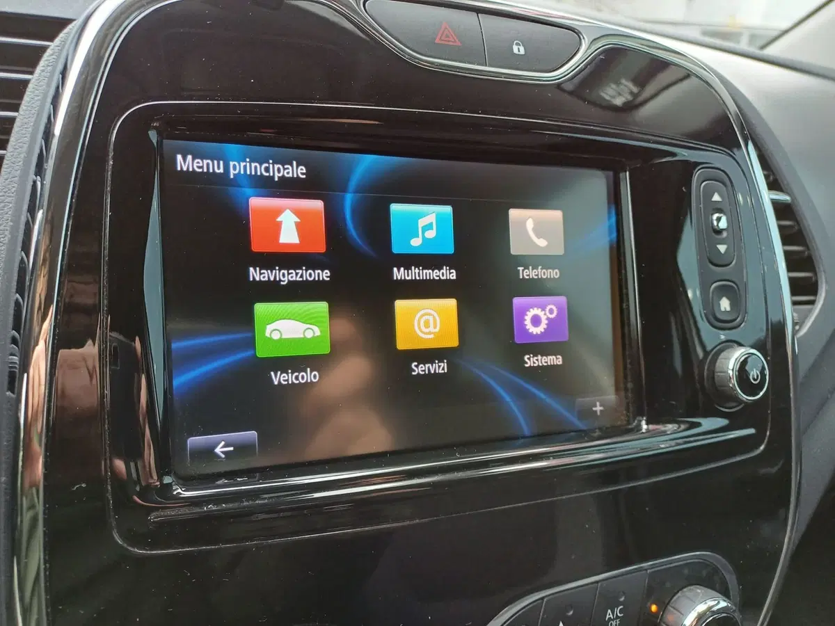 Renault Captur usata a Modena (13)