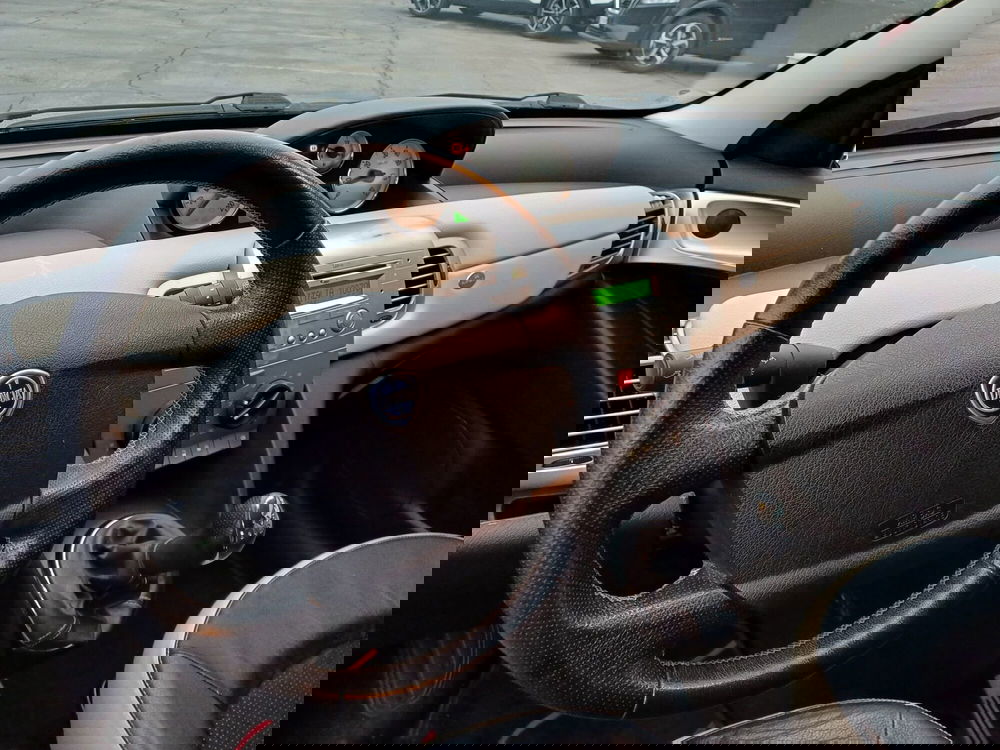 Lancia Ypsilon usata a Modena (10)