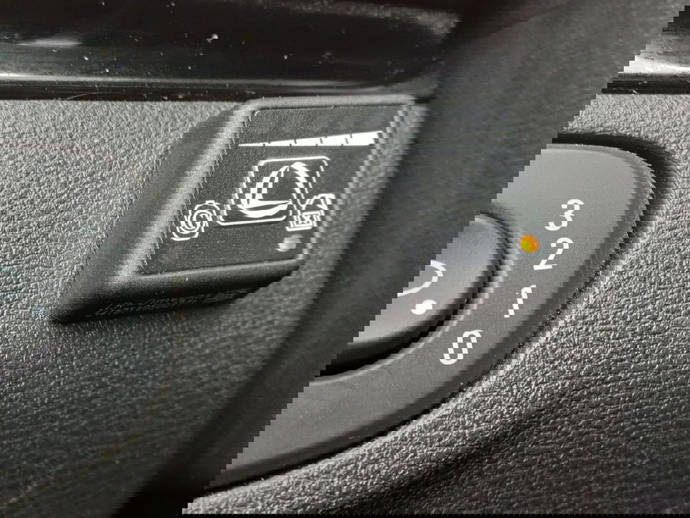 Opel Mokka usata a Modena (10)