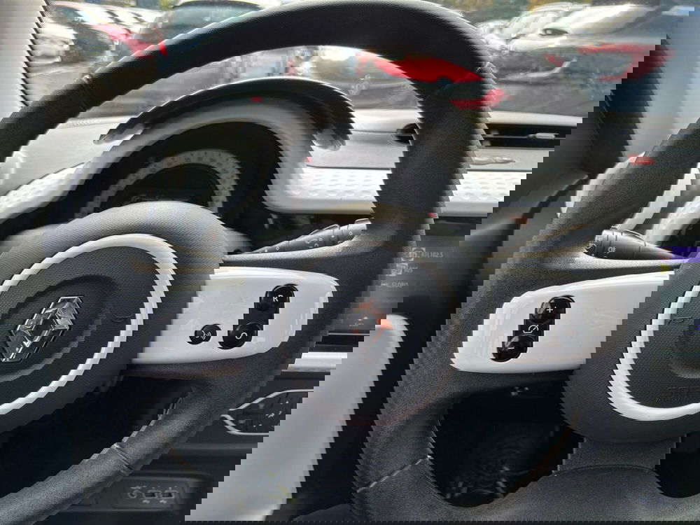 Renault Twingo usata a Latina (14)