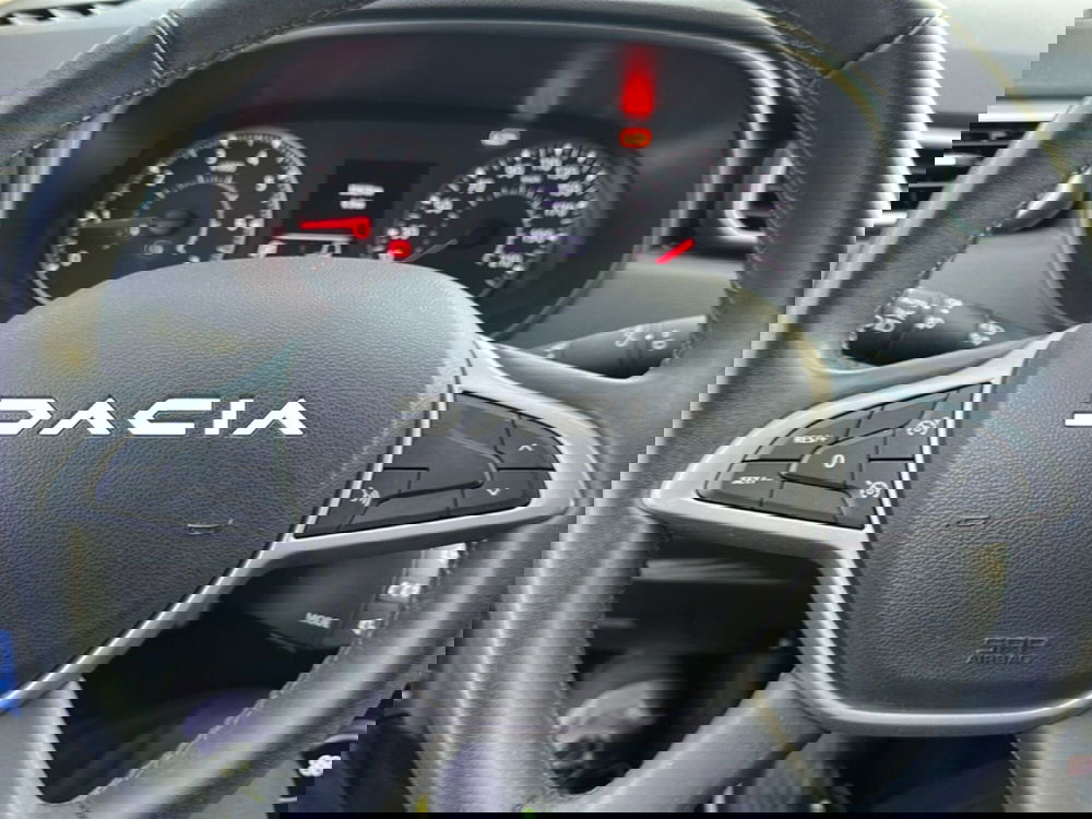 Dacia Duster usata a Latina (14)